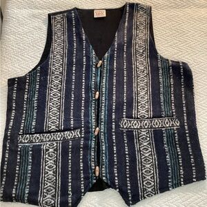 Meme Blue and White Patterned Vest